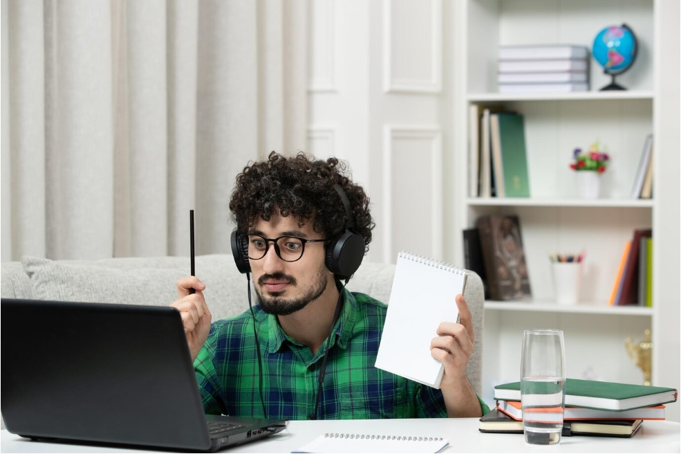 |Online Learning Concept
